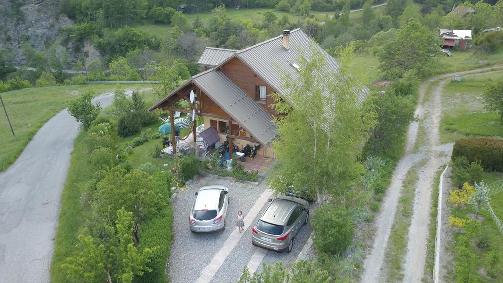 拉宝热拉卡萨孔提住宿加早餐酒店 瓦卢伊斯 外观 照片